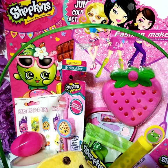 Sopkins Fun Easter Basket with Kooky Cookie Plush - Picture 8 of 8